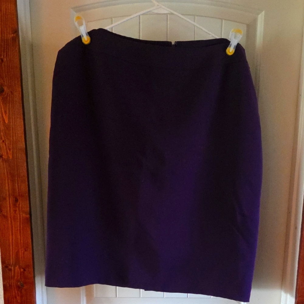 Tahari Elegant Purple Lined Women's Skirt